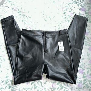 Brand New With Tags Black Skinny “Leather” Leggings Size Large
